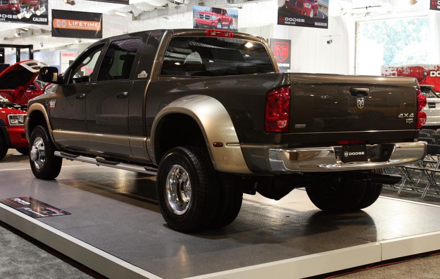  Dodge Ram Heavy Duty 2006 года  (фото 23 из 84)
